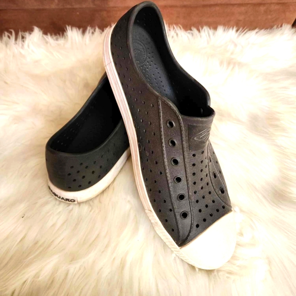 Saguaro mens crocs shoes